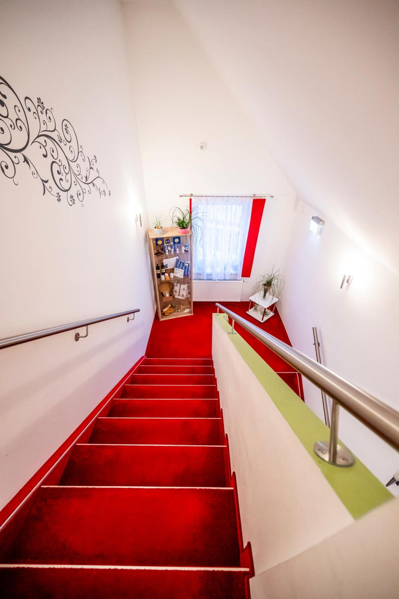 Die Schlafstube - Bed & Breakfast Цельтвеґ Екстер'єр фото
